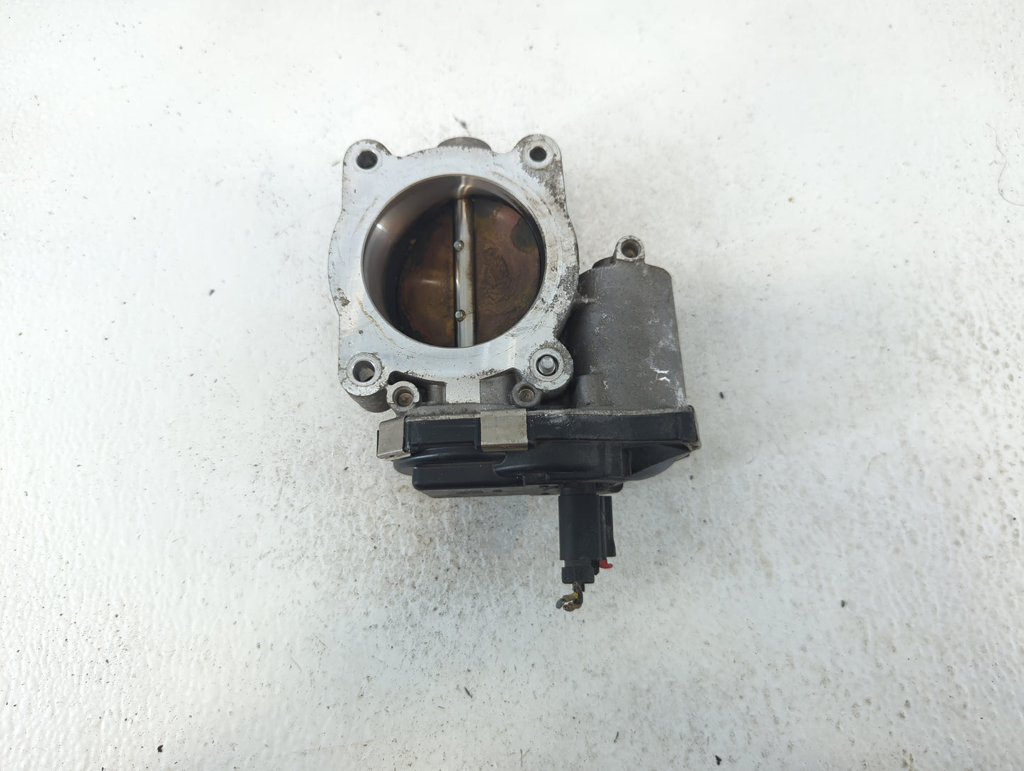 2016-2017 Chevrolet Equinox Throttle Body P/N:12669146AA Fits Fits 2016 2017 OEM Used Auto Parts - Oemusedautoparts1.com
