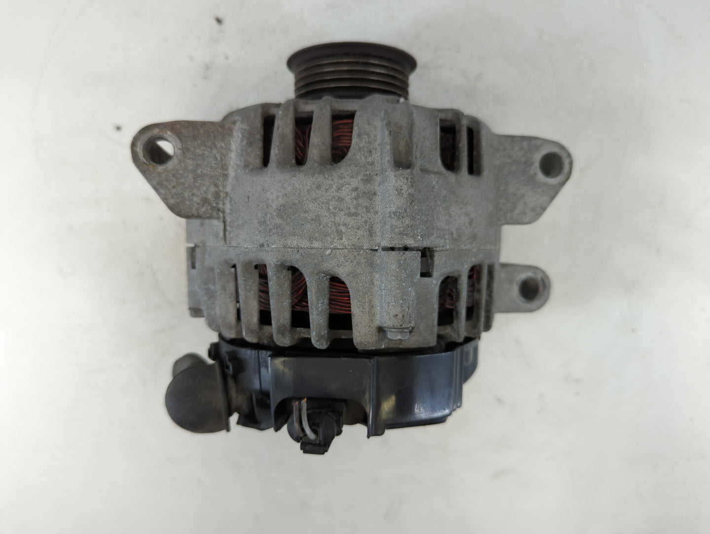 2010-2017 Chevrolet Equinox Alternator Replacement Generator Charging Assembly Engine OEM P/N:13588328 13512759 Fits OEM Use