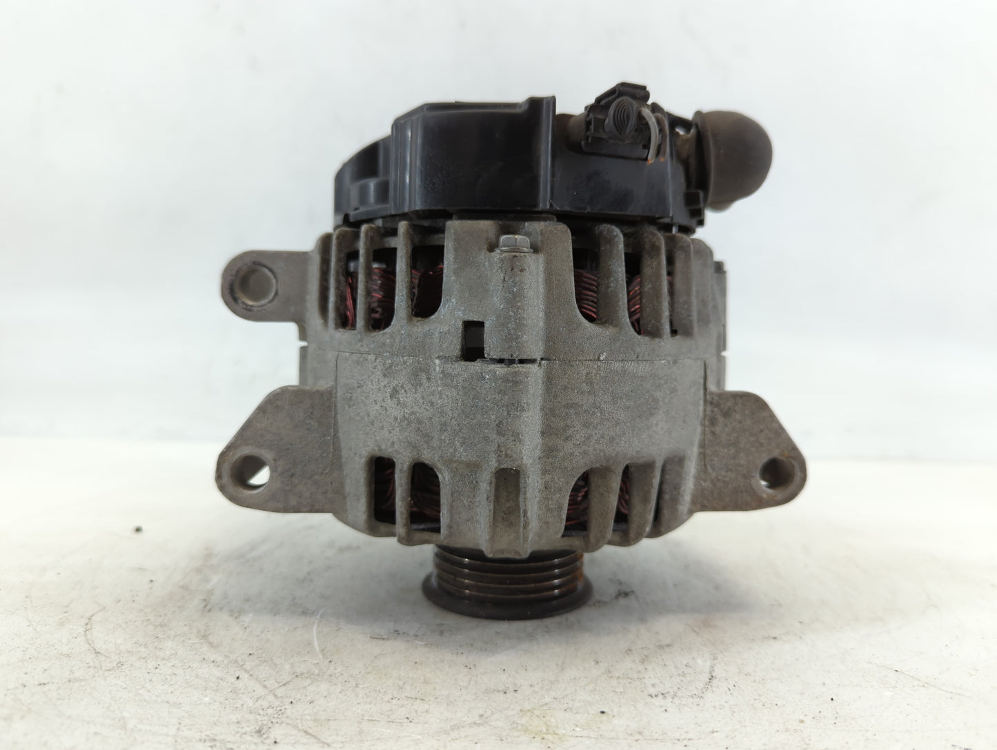 2010-2017 Chevrolet Equinox Alternator Replacement Generator Charging Assembly Engine OEM P/N:13588328 13512759 Fits OEM Use