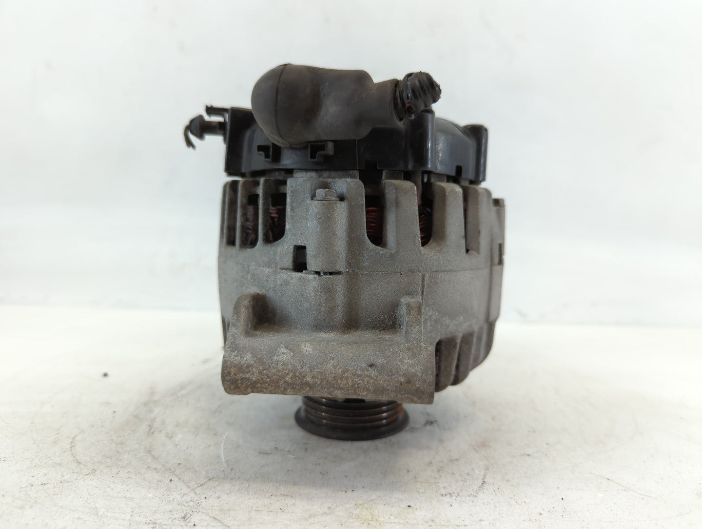 2010-2017 Chevrolet Equinox Alternator Replacement Generator Charging Assembly Engine OEM P/N:13588328 13512759 Fits OEM Use