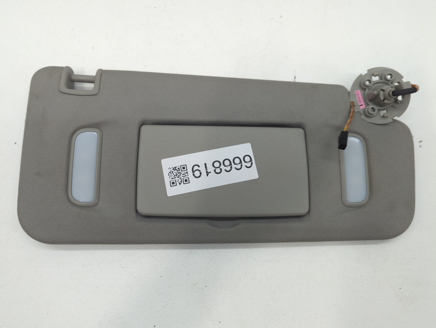 2010-2017 Chevrolet Equinox Sun Visor Shade Replacement Driver Left Mirror Fits Fits 2010 2011 2012 2013 2014 2015 2016 2017