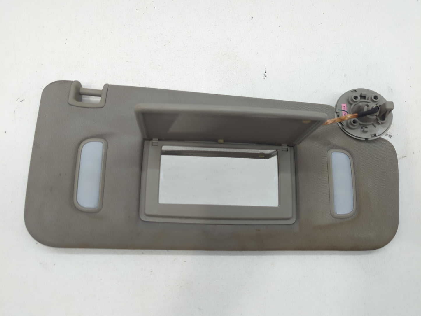 2010-2017 Chevrolet Equinox Sun Visor Shade Replacement Passenger Right Mirror Fits Fits 2010 2011 2012 2013 2014 2015 2016 