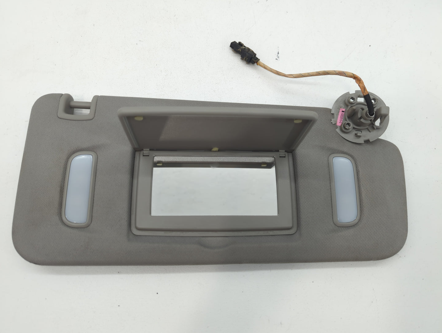 2010-2017 Chevrolet Equinox Sun Visor Shade Replacement Passenger Right Mirror Fits Fits 2010 2011 2012 2013 2014 2015 2016 