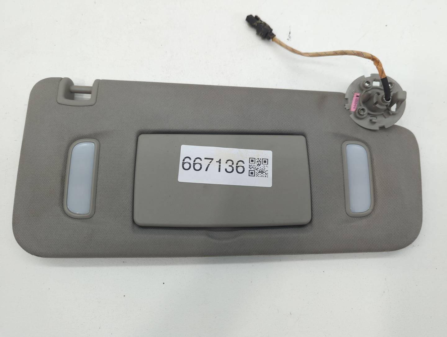 2010-2017 Chevrolet Equinox Sun Visor Shade Replacement Passenger Right Mirror Fits Fits 2010 2011 2012 2013 2014 2015 2016 