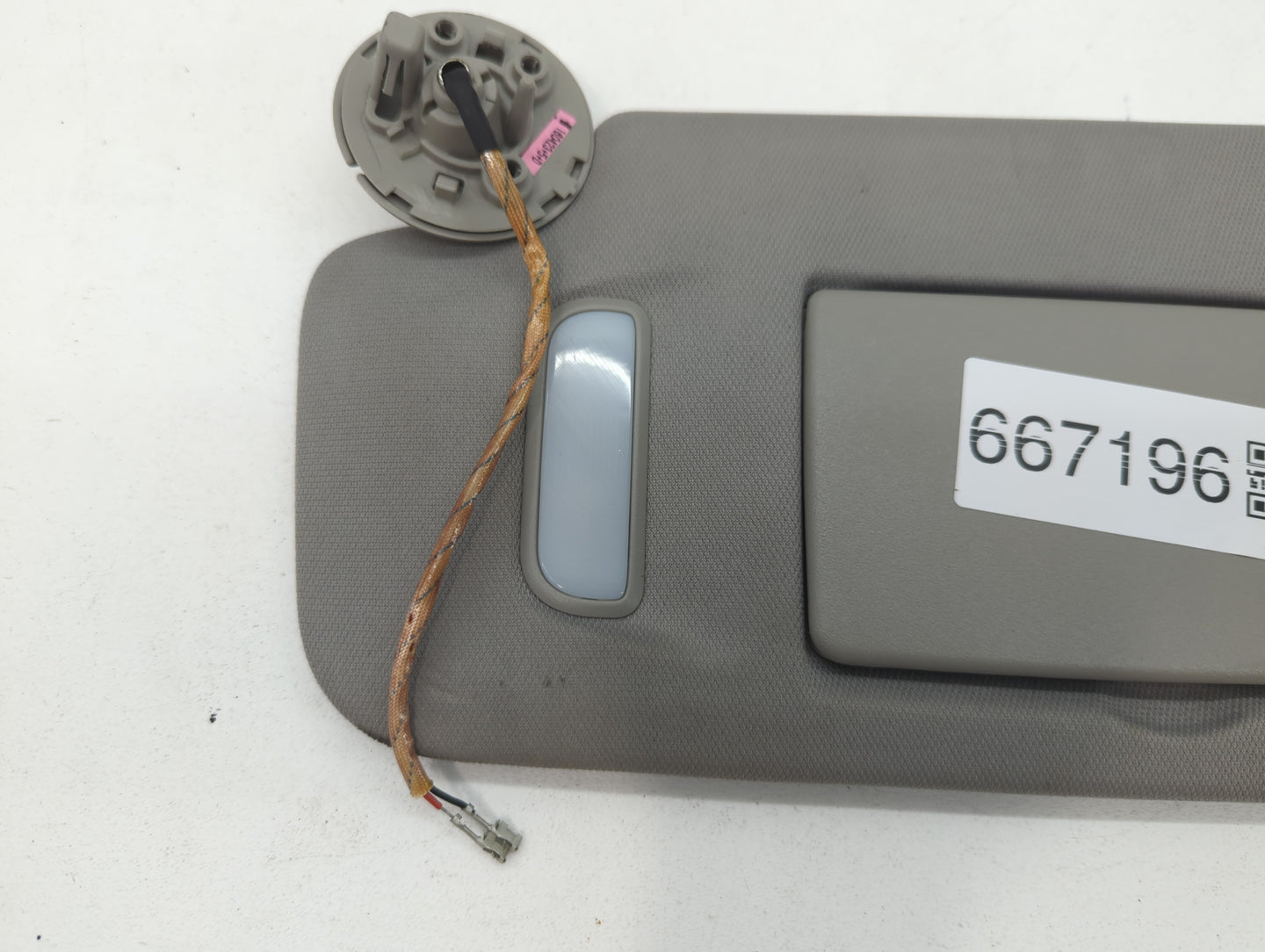 2010-2017 Chevrolet Equinox Sun Visor Shade Replacement Driver Left Mirror Fits Fits 2010 2011 2012 2013 2014 2015 2016 2017