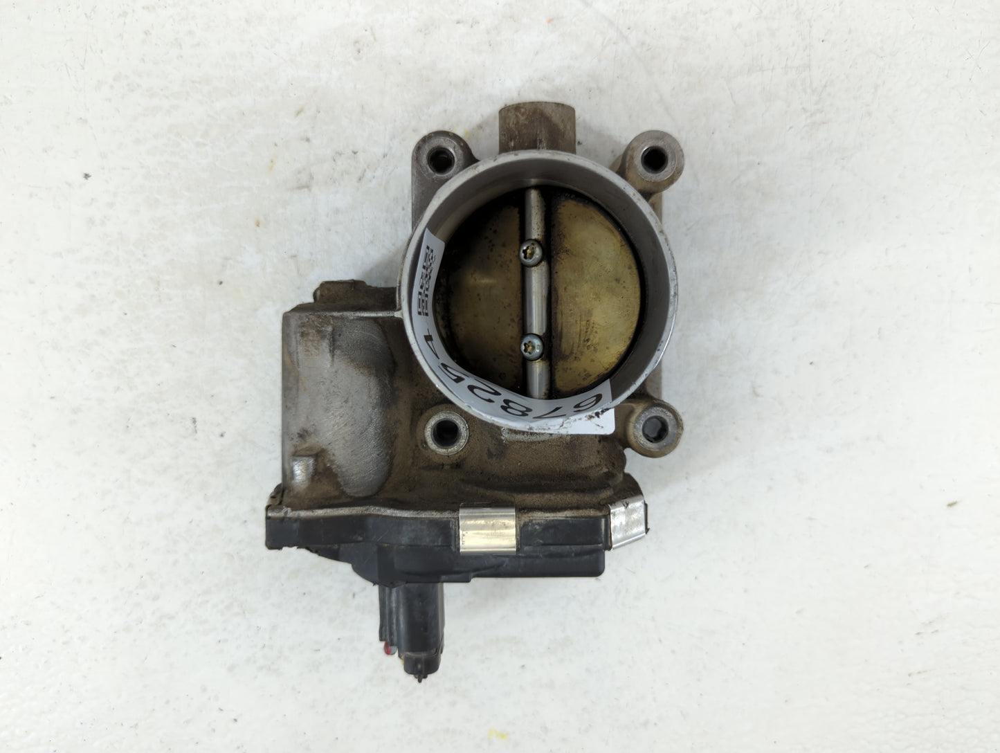 2016-2017 Chevrolet Equinox Throttle Body P/N:12669146AA Fits Fits 2016 2017 OEM Used Auto Parts - Oemusedautoparts1.com