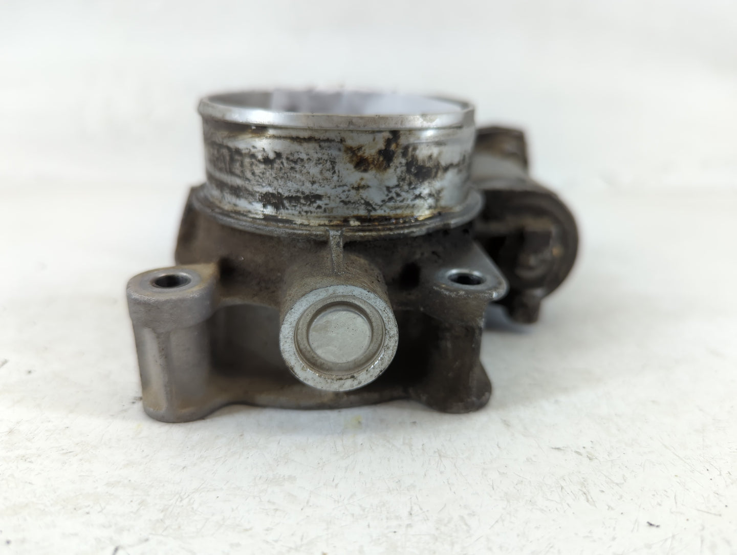 2016-2017 Chevrolet Equinox Throttle Body P/N:12669146AA Fits Fits 2016 2017 OEM Used Auto Parts - Oemusedautoparts1.com