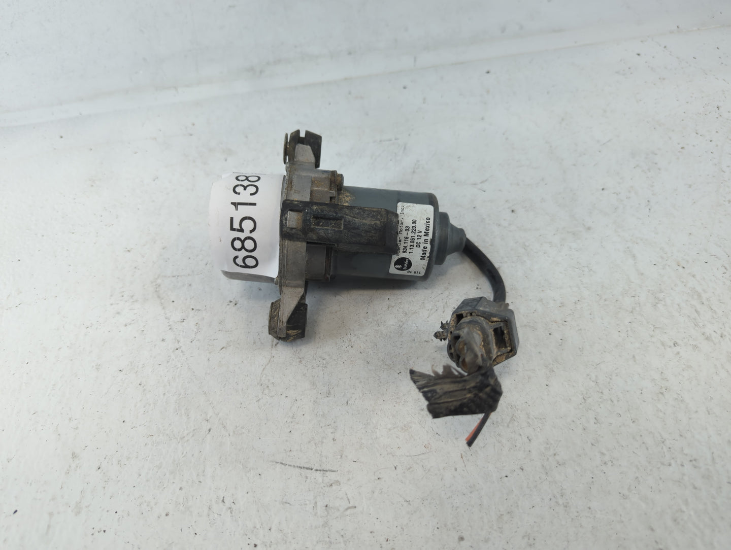 2010-2017 Chevrolet Equinox Central Vaccum Lock Pump 933972-00|20939309 - Oemusedautoparts1.com