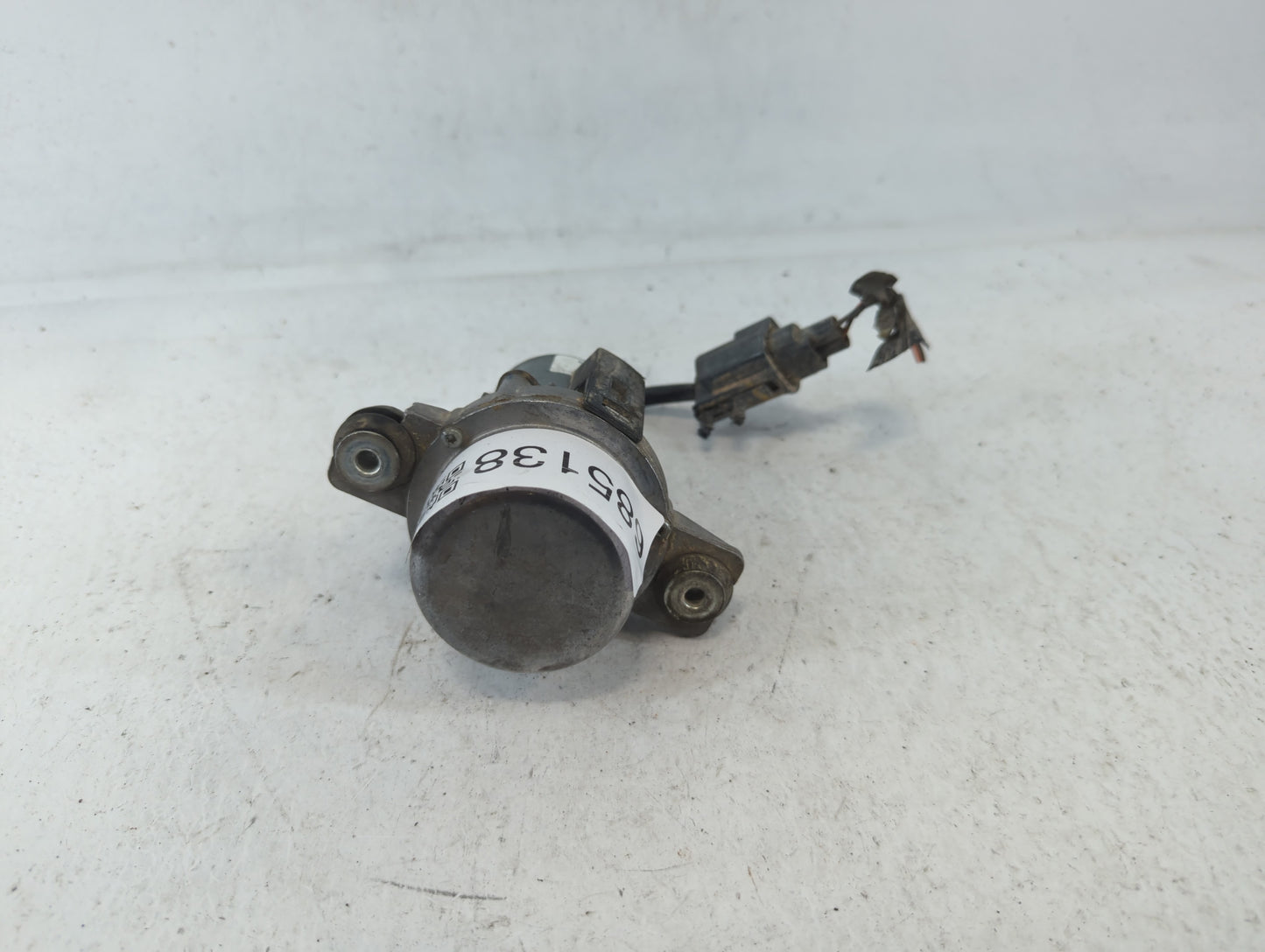2010-2017 Chevrolet Equinox Central Vaccum Lock Pump 933972-00|20939309 - Oemusedautoparts1.com