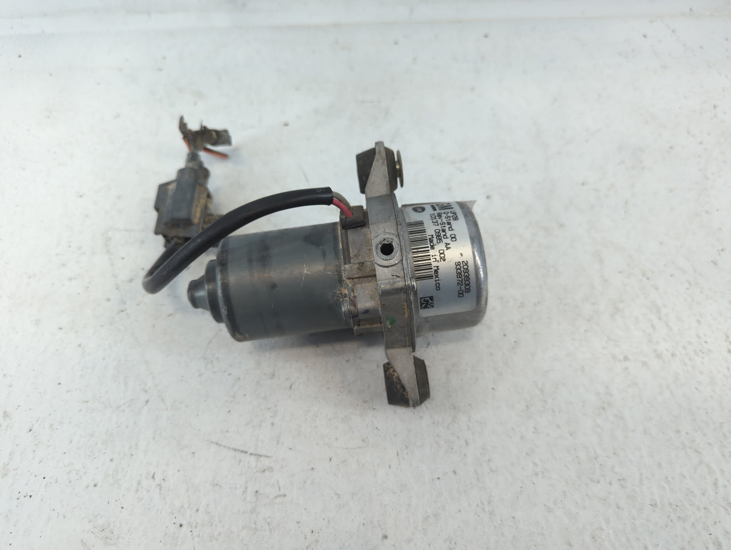 2010-2017 Chevrolet Equinox Central Vaccum Lock Pump 933972-00|20939309 - Oemusedautoparts1.com