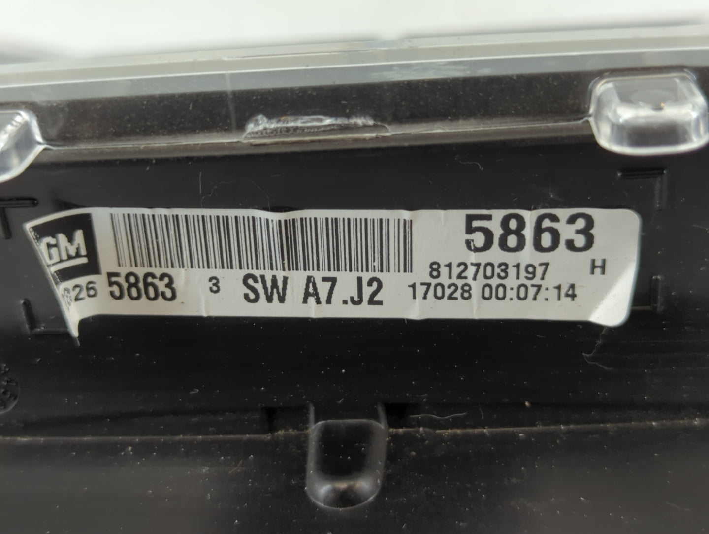2013-2017 Chevrolet Equinox Instrument Cluster Speedometer Gauges P/N:812703197 Fits Fits 2013 2014 2015 2016 2017 OEM Used 