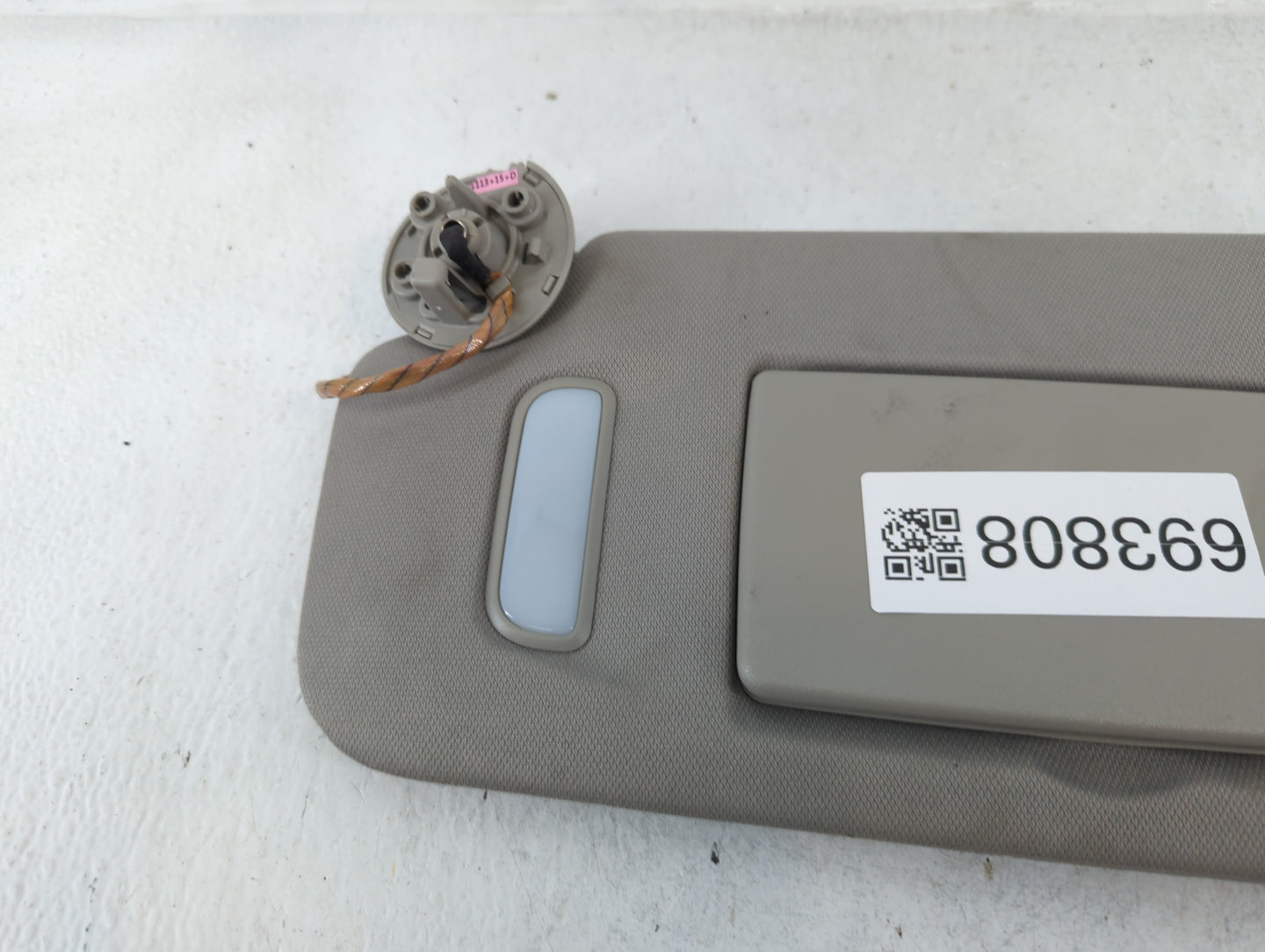 2010-2017 Chevrolet Equinox Sun Visor Shade Replacement Driver Left Mirror Fits Fits 2010 2011 2012 2013 2014 2015 2016 2017