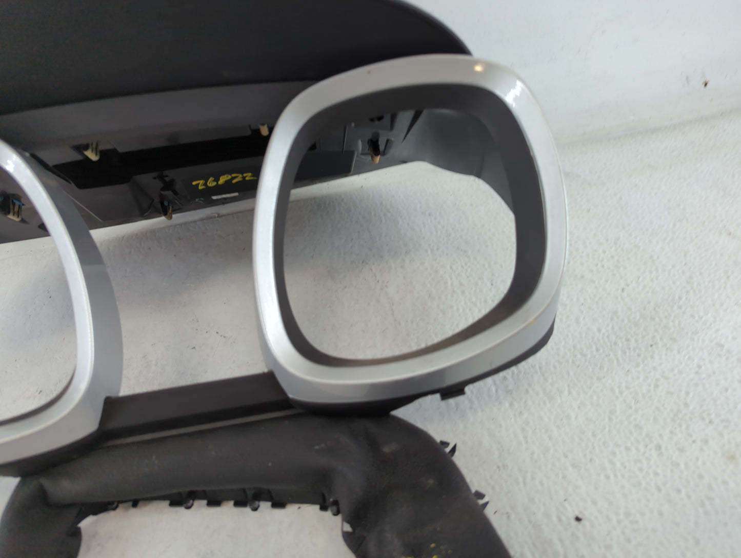 2017 Chevrolet Equinox Instrument Cluster Bezel - Oemusedautoparts1.com