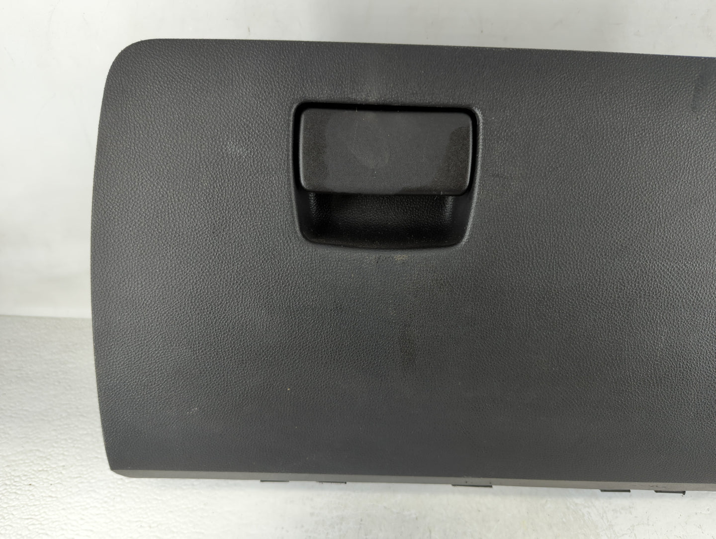 2017 Chevrolet Equinox Passenger Glove Box Door Storage Compartment - Oemusedautoparts1.com
