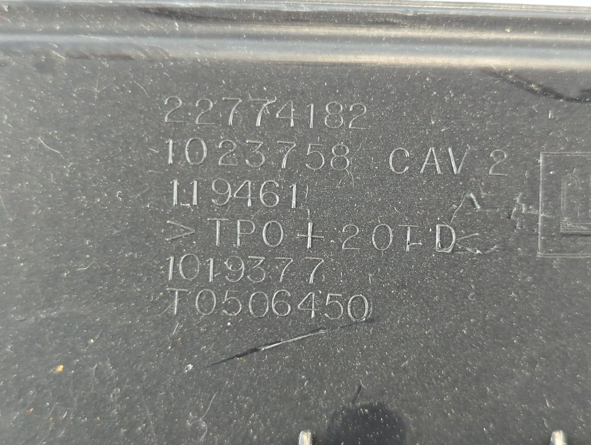2017 Chevrolet Equinox Passenger Glove Box Door Storage Compartment 693825 - Oemusedautoparts1.com