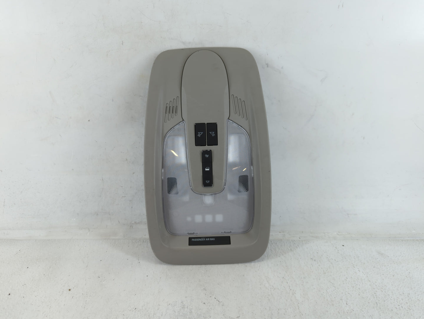 2017 Chevrolet Equinox Overhead Roof Console - Oemusedautoparts1.com