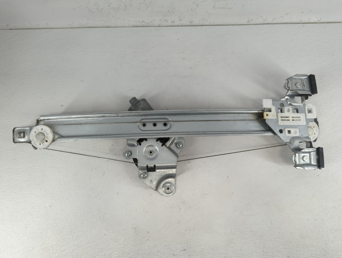 2012-2017 Chevrolet Equinox Used Window Regulator Right Passenger Rear 702230 - Oemusedautoparts1.com