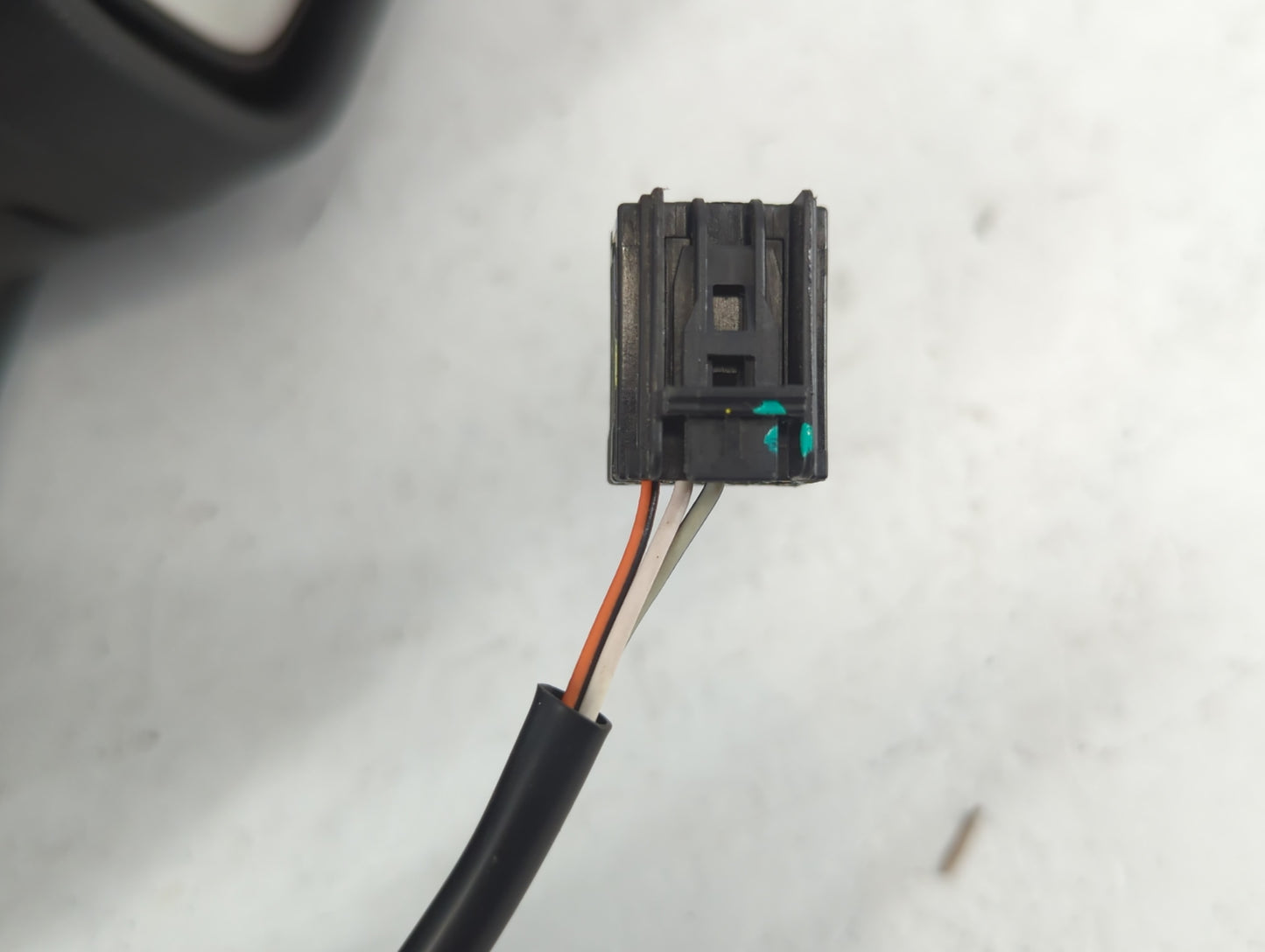 2015-2017 Chevrolet Equinox Passenger Side View Mirror - Right Door Mirror OEM Used - Oemusedautoparts1.com