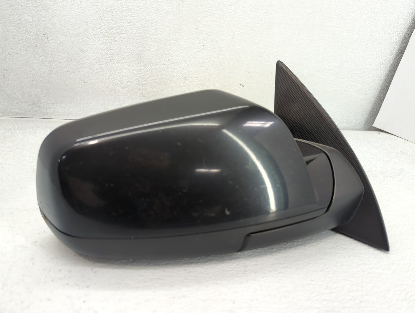 2015-2017 Chevrolet Equinox Passenger Side View Mirror - Right Door Mirror OEM Used - Oemusedautoparts1.com