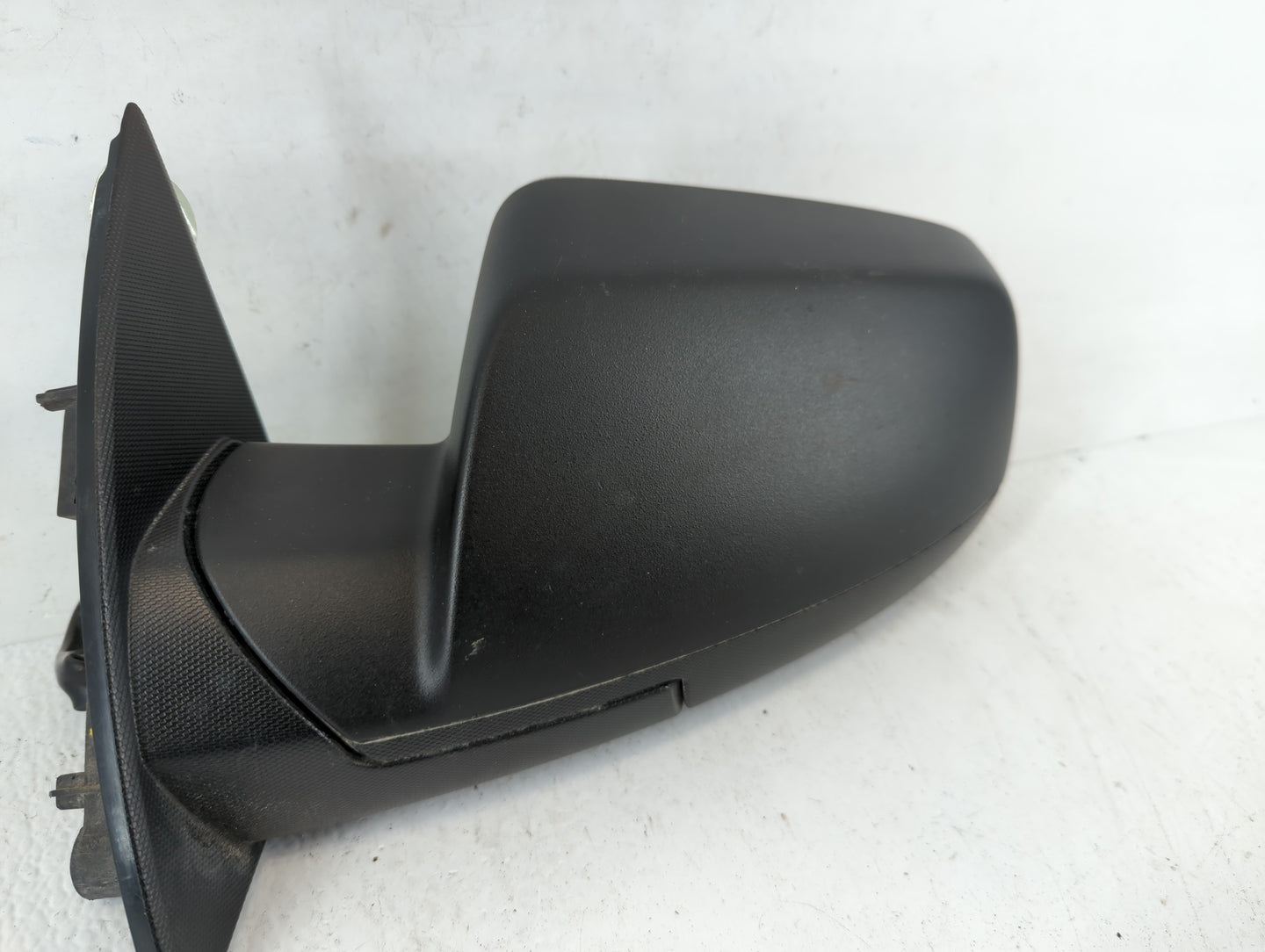 2015-2017 Chevrolet Equinox Driver Side View Mirror - Left Door Mirror OEM Used - Oemusedautoparts1.com