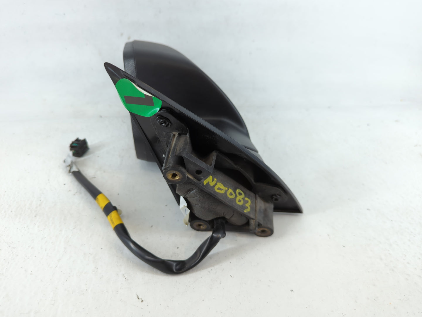 2015-2017 Chevrolet Equinox Driver Side View Mirror - Left Door Mirror OEM Used - Oemusedautoparts1.com