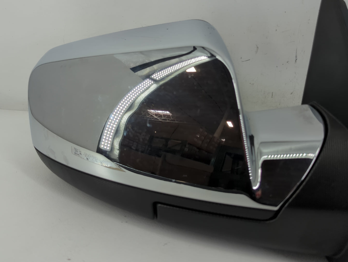2016-2017 Chevrolet Equinox Passenger Side View Mirror - Right Door Mirror OEM Used - Oemusedautoparts1.com