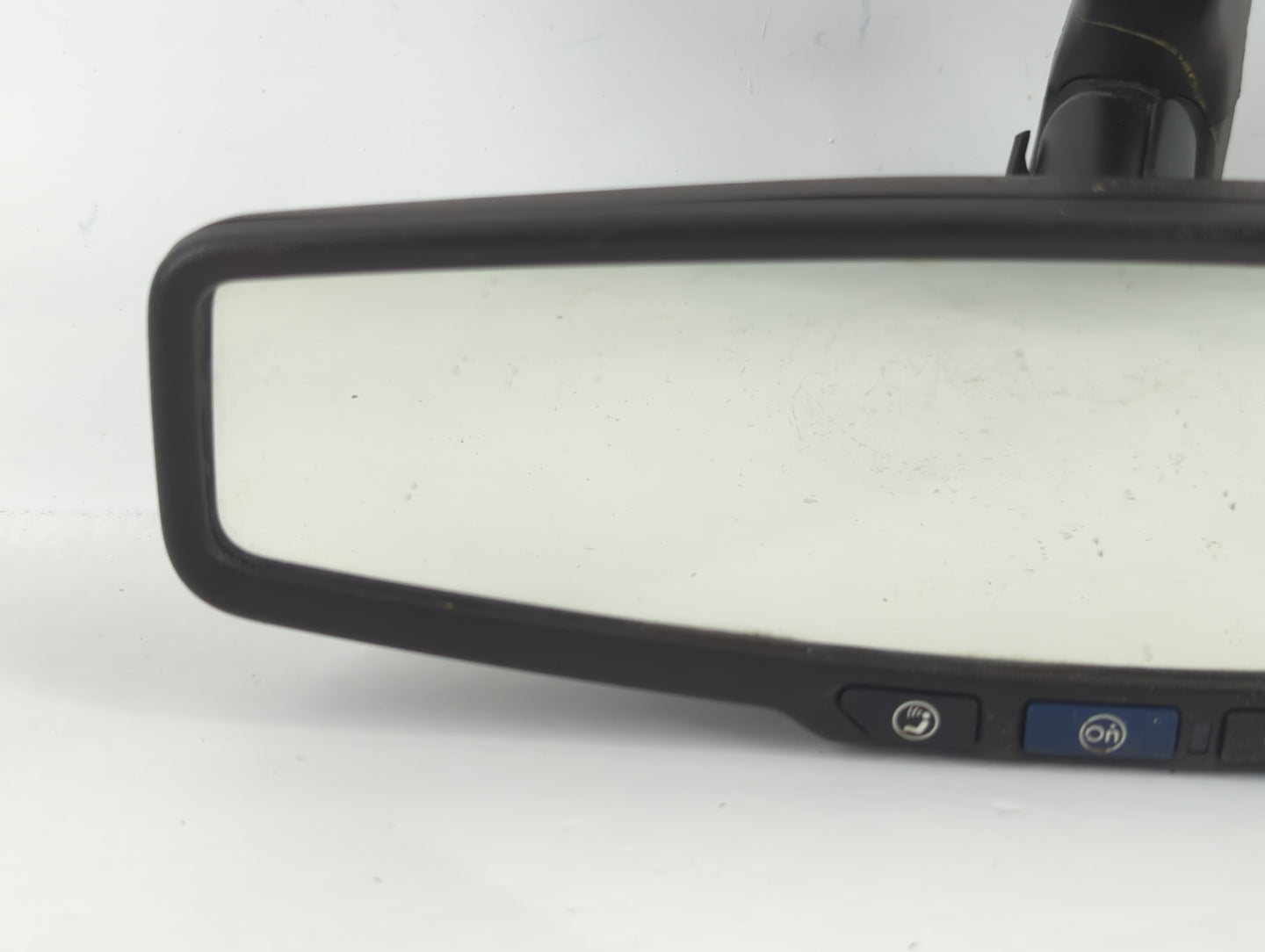 2010-2017 Chevrolet Equinox Interior Rear View Mirror Replacement OEM P/N:E11046392 E11026392 Fits OEM Used Auto Parts - Oem