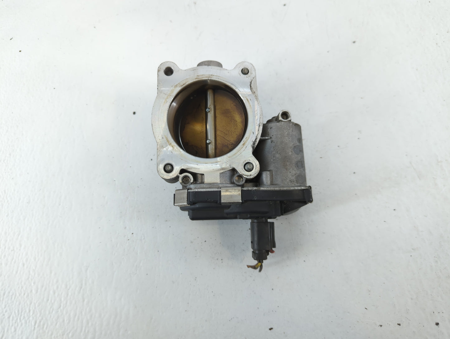2016-2017 Chevrolet Equinox Throttle Body P/N:12670834AA Fits Fits 2016 2017 OEM Used Auto Parts - Oemusedautoparts1.com