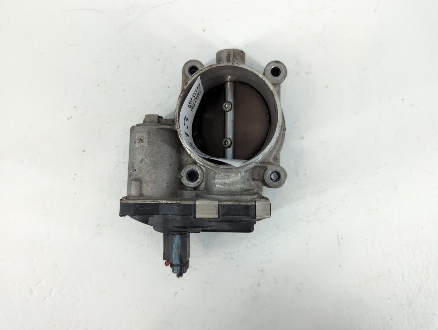 2016-2017 Chevrolet Equinox Throttle Body P/N:12670834AA Fits Fits 2016 2017 OEM Used Auto Parts - Oemusedautoparts1.com