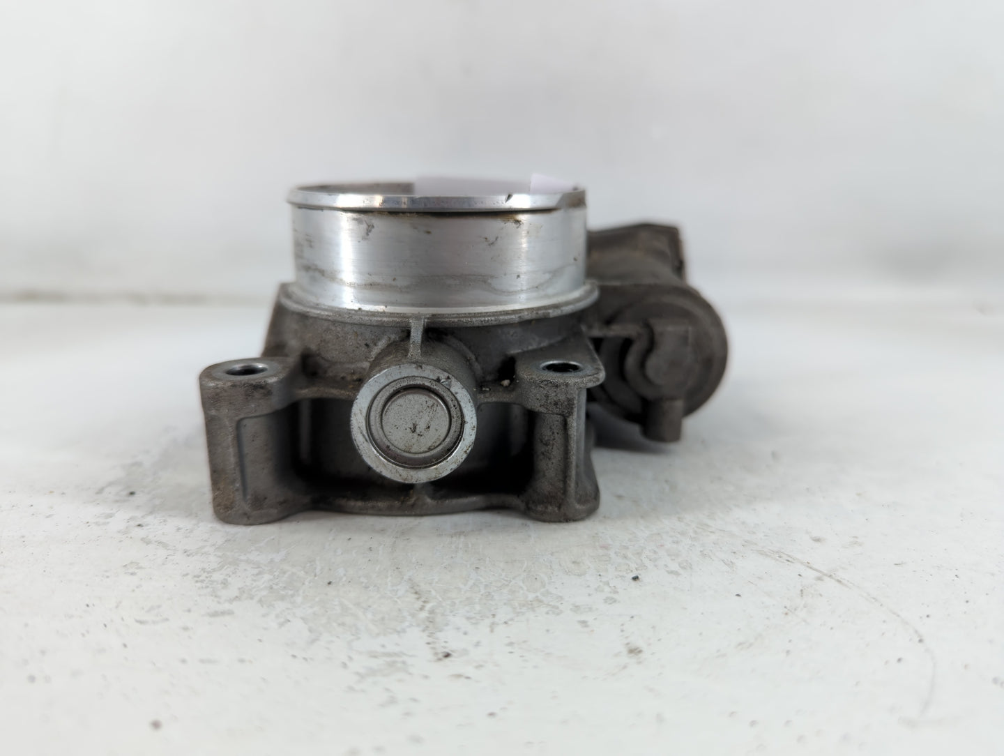 2016-2017 Chevrolet Equinox Throttle Body P/N:12669146AA Fits Fits 2016 2017 OEM Used Auto Parts - Oemusedautoparts1.com