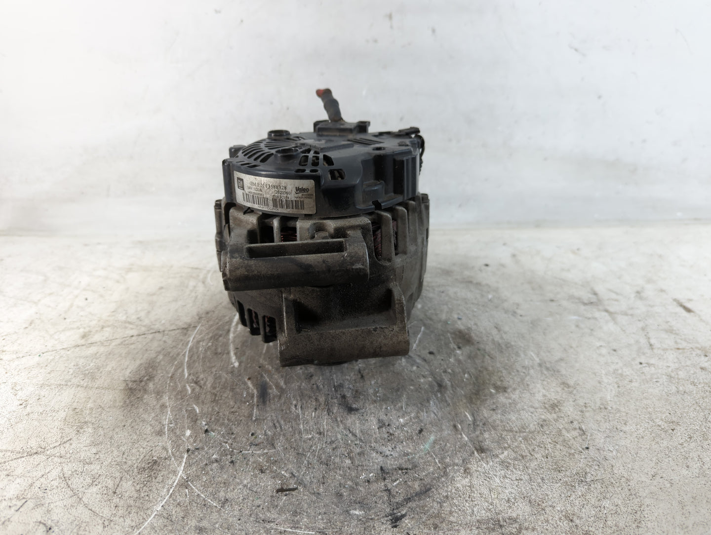 2010-2017 Chevrolet Equinox Alternator Replacement Generator Charging Assembly Engine OEM P/N:13588328 Fits OEM Used Auto Pa