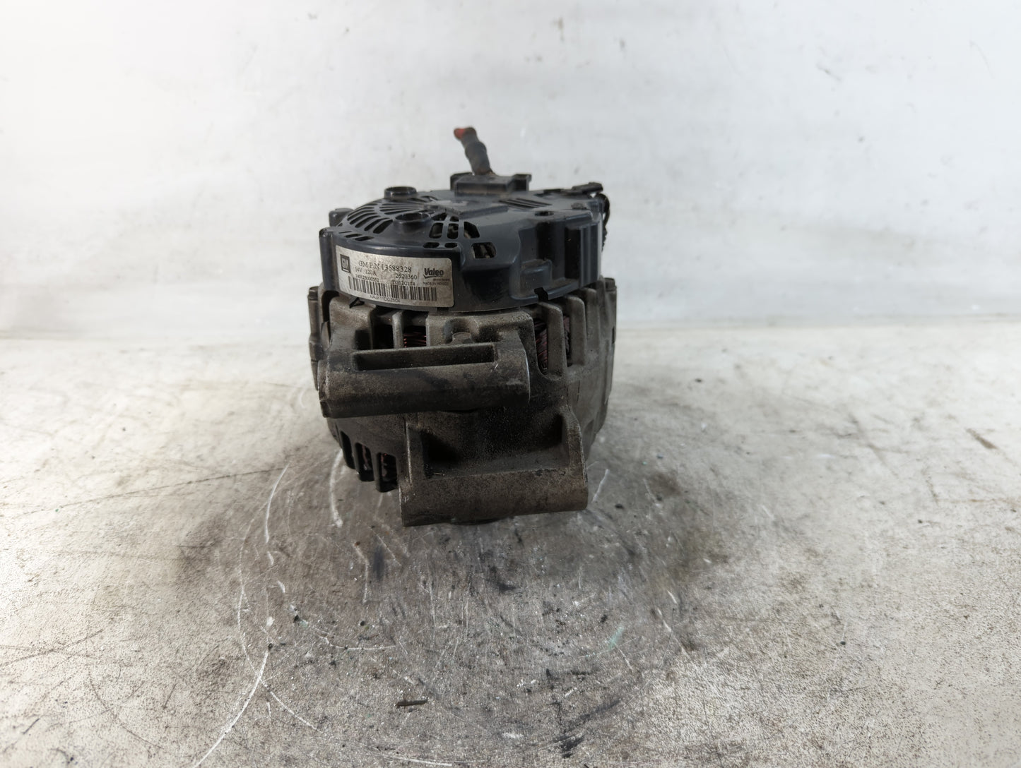 2010-2017 Chevrolet Equinox Alternator Replacement Generator Charging Assembly Engine OEM P/N:13588328 Fits OEM Used Auto Pa