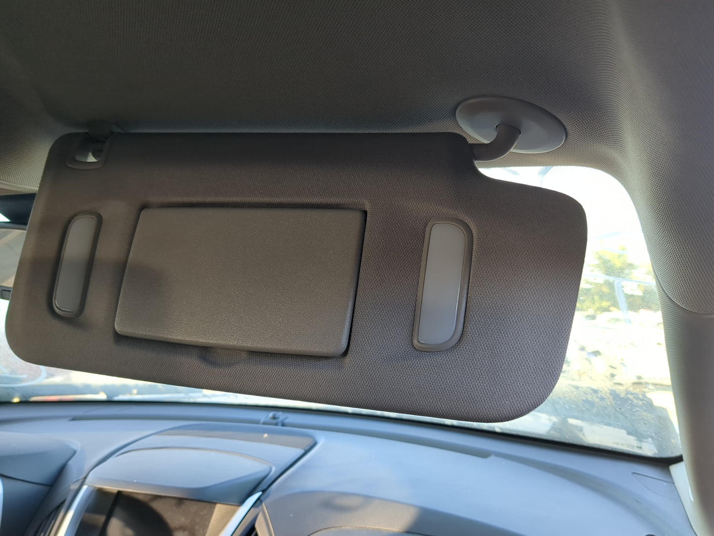 2010-2017 Chevrolet Equinox Sun Visor Shade Replacement Passenger Right Mirror Fits Fits 2010 2011 2012 2013 2014 2015 2016 