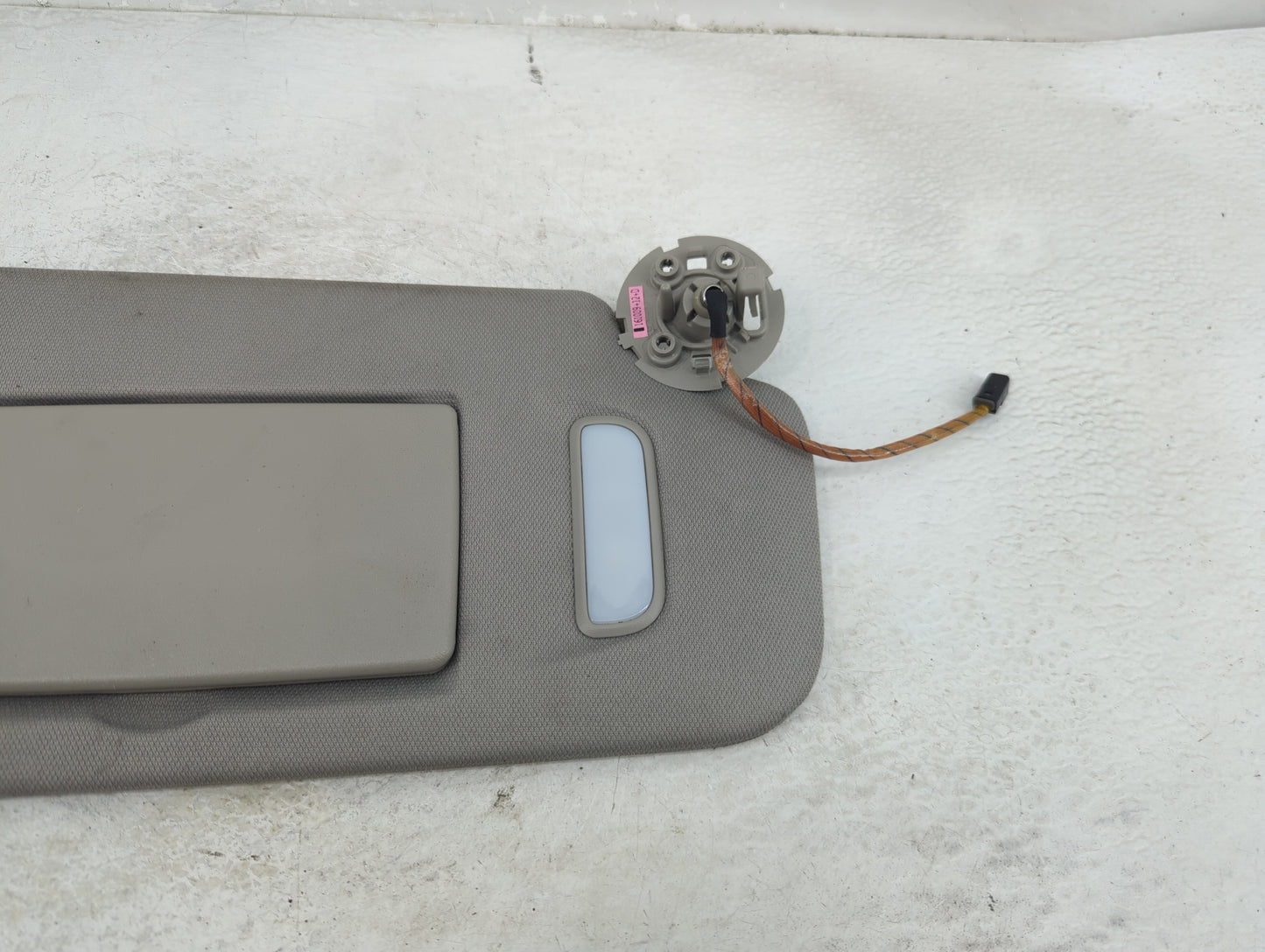 2010-2017 Chevrolet Equinox Sun Visor Shade Replacement Passenger Right Mirror Fits Fits 2010 2011 2012 2013 2014 2015 2016 
