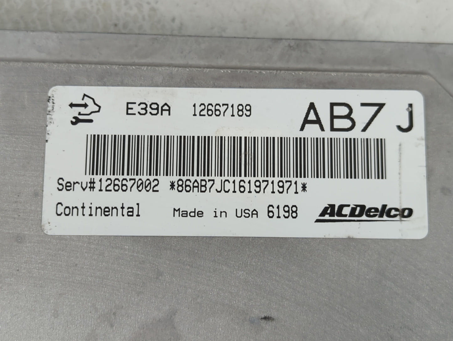 2017 Chevrolet Equinox PCM Engine Control Computer ECU ECM PCU OEM P/N:12667002 12667189 Fits Fits 2018 2019 2020 OEM Used A