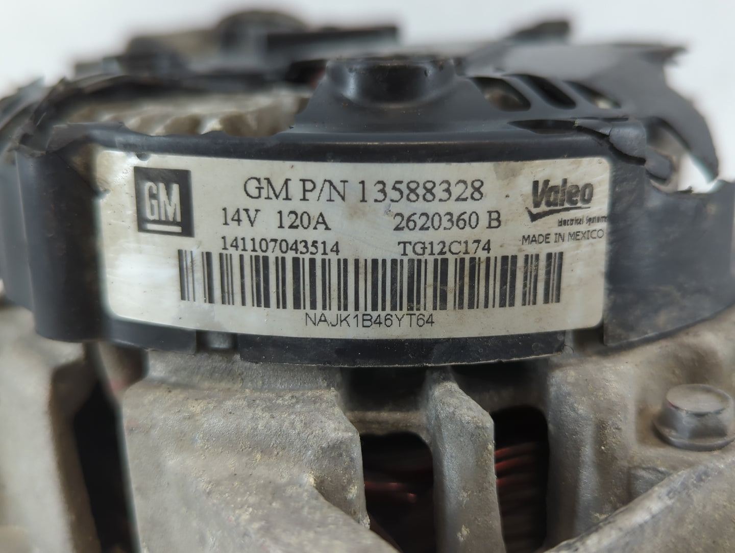 2010-2017 Chevrolet Equinox Alternator Replacement Generator Charging Assembly Engine OEM P/N:13588328 Fits OEM Used Auto Pa