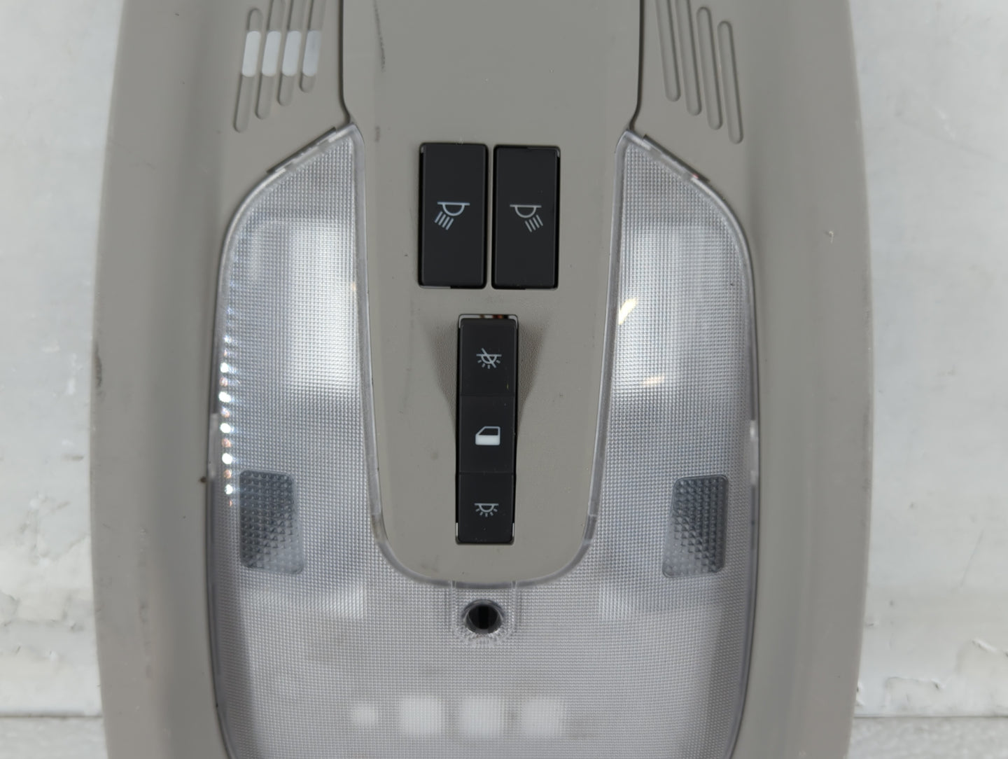 2017 Chevrolet Equinox Overhead Roof Console - Oemusedautoparts1.com