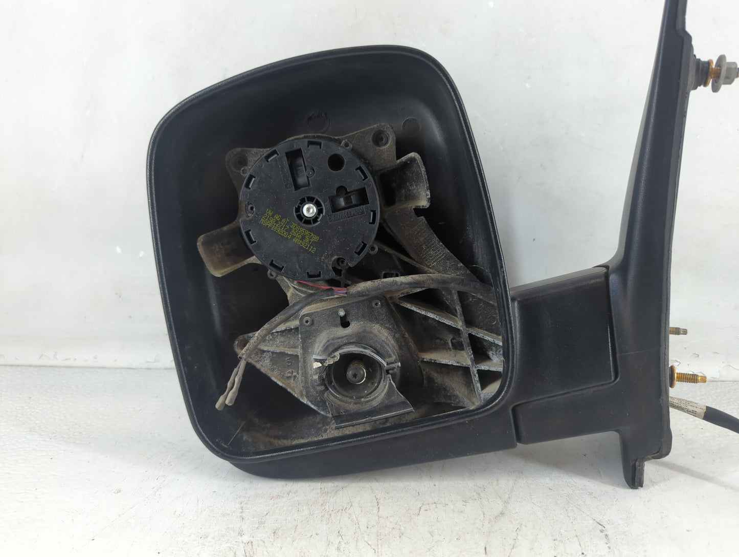 2008-2021 Chevrolet Express 2500 Driver Side View Mirror - Left Door Mirror OEM Used - Oemusedautoparts1.com