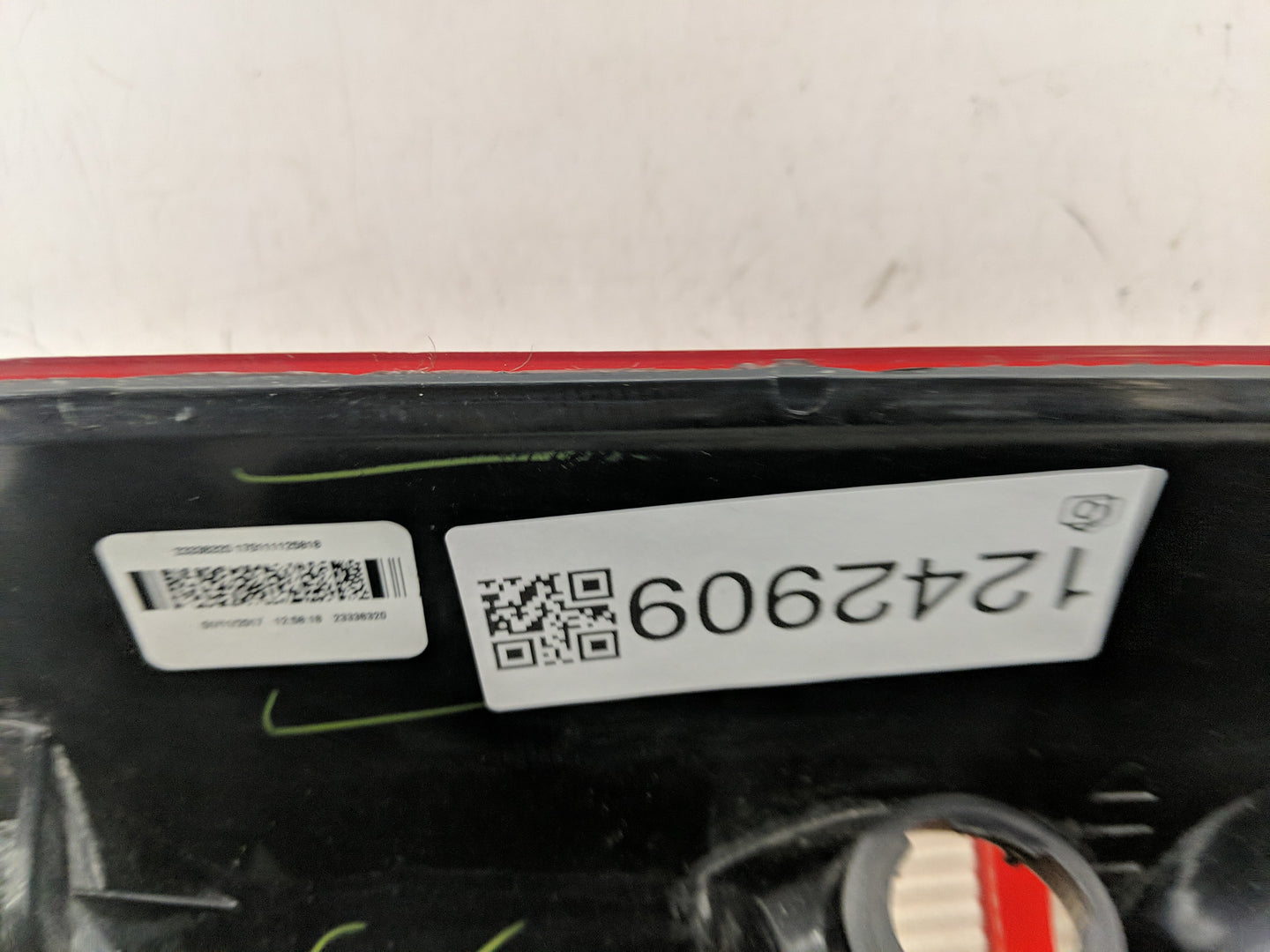 2017 Chevrolet Express 2500 Tail Light Assembly Driver Left OEM Fits OEM Used Auto Parts - Oemusedautoparts1.com