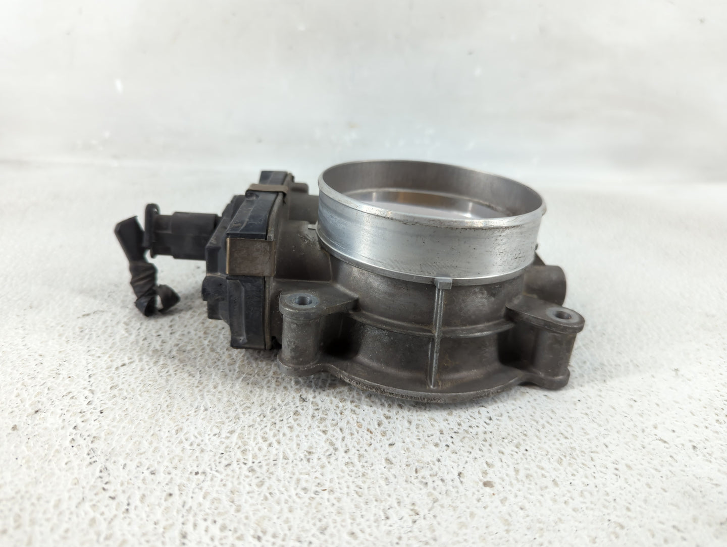 2016-2021 Chevrolet Express 2500 Throttle Body P/N:12678312 Fits Fits 2014 2015 2016 2017 2018 2019 2020 2021 2022 OEM Used 