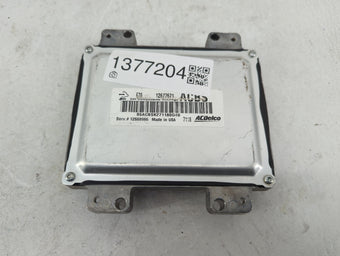 compare product 2017-2020 Chevrolet Express 2500 PCM Engine Control Computer ECU ECM PCU OEM P/N:12677671 Fits Fits 2017 2018 2019 2020 2021 OEM Used Auto Parts