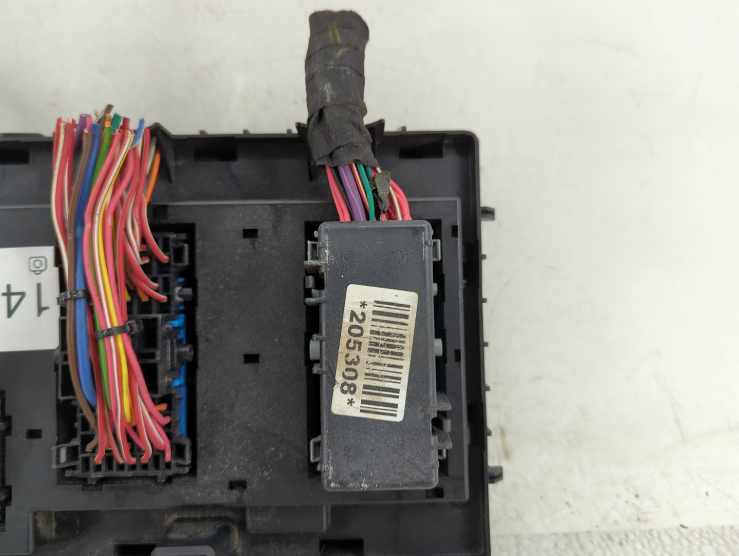 2017 Chevrolet Express 2500 Fusebox Fuse Box Panel Relay Module P/N:84084772 Fits OEM Used Auto Parts - Oemusedautoparts1.co