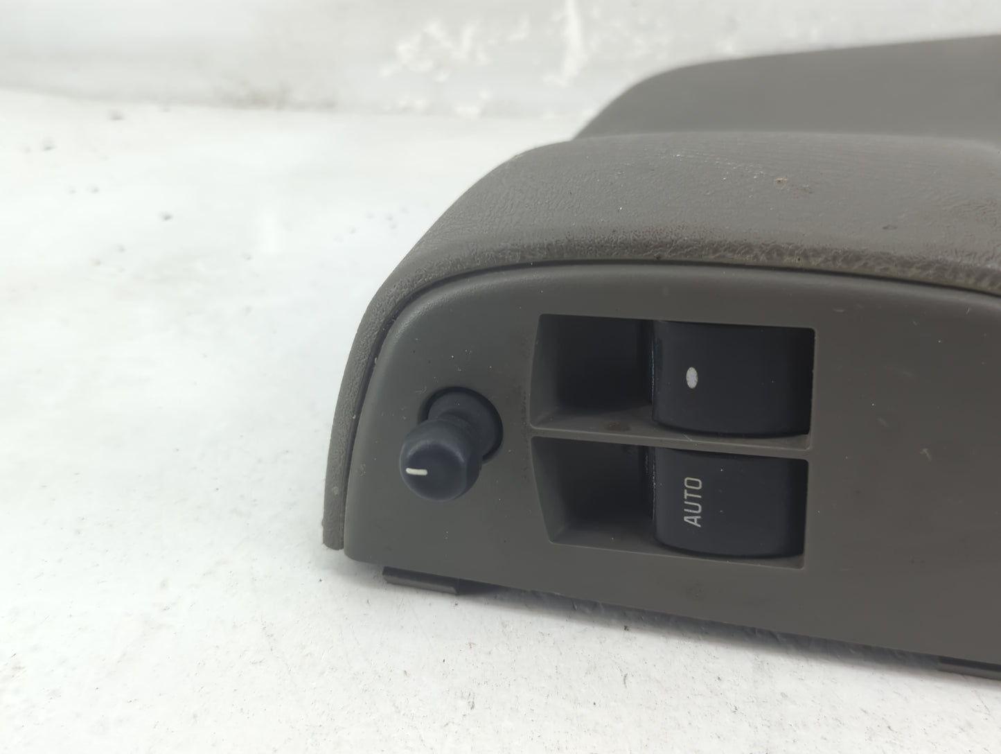 2008-2021 Chevrolet Express 2500 Master Power Window Switch Replacement Driver Side Left P/N:84074346 183126556 Fits OEM Use