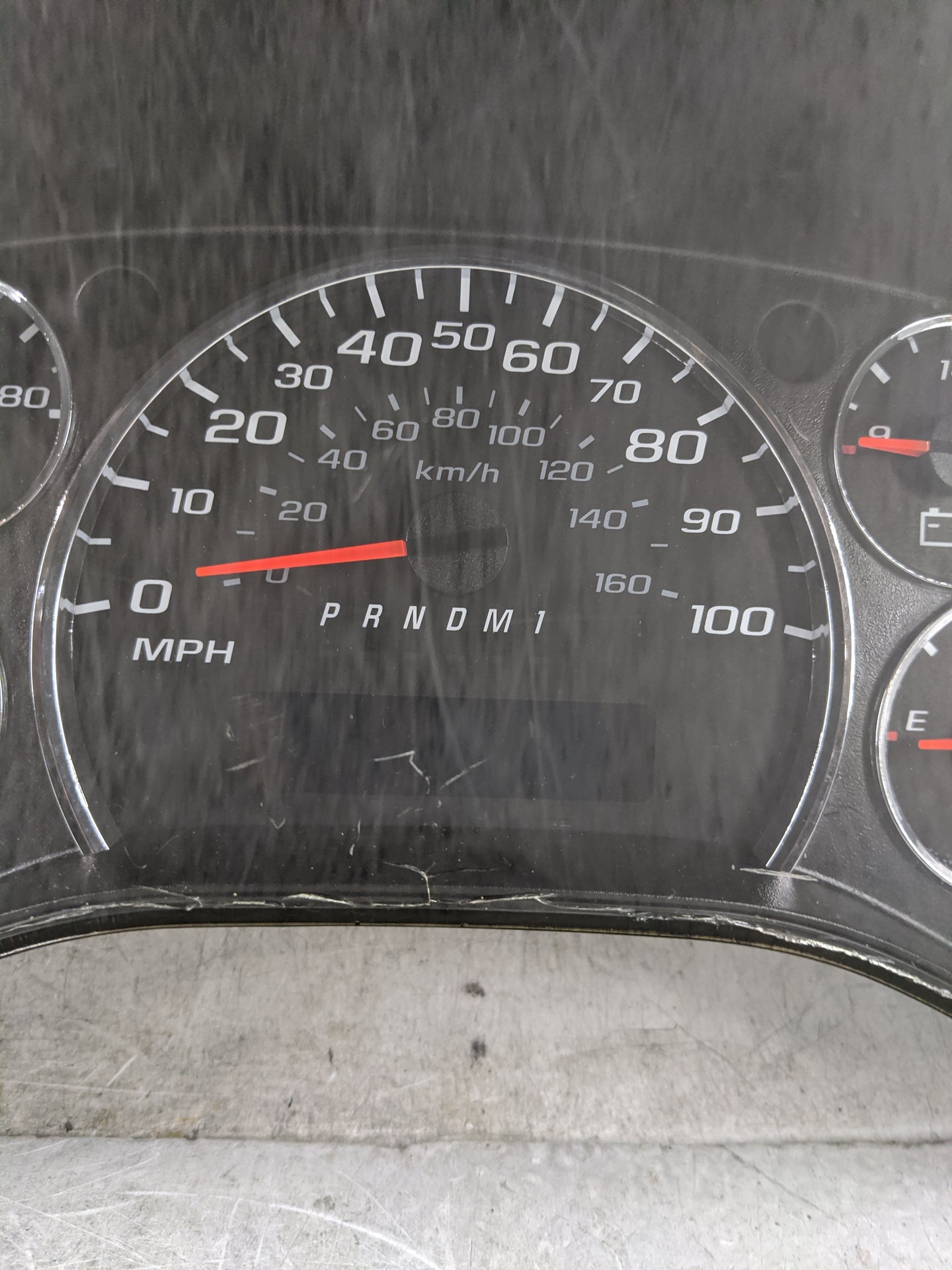 2017 Chevrolet Express 2500 Instrument Cluster Speedometer Gauges P/N:28526105 84016008 Miles:130K Fits OEM Used Auto Parts 