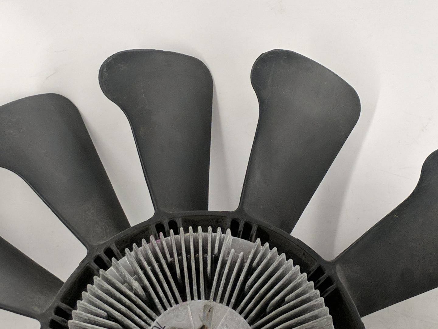2003-2020 Chevrolet Express 2500 Radiator Cooling Fan Clutch 1483836 - Oemusedautoparts1.com