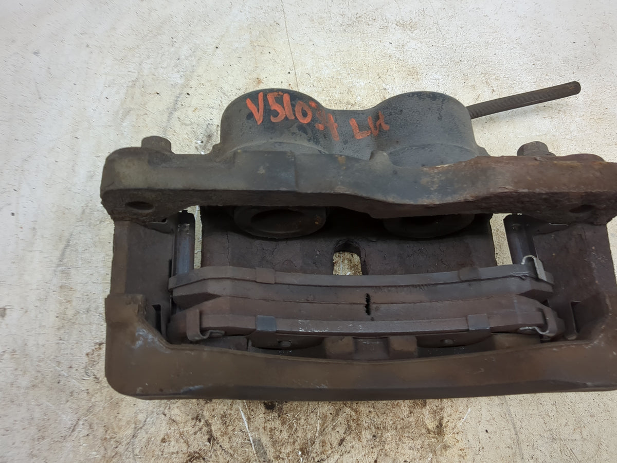 2003-2020 Chevrolet Express 2500 Front Driver Left Brake Caliper 1518769 - Oemusedautoparts1.com