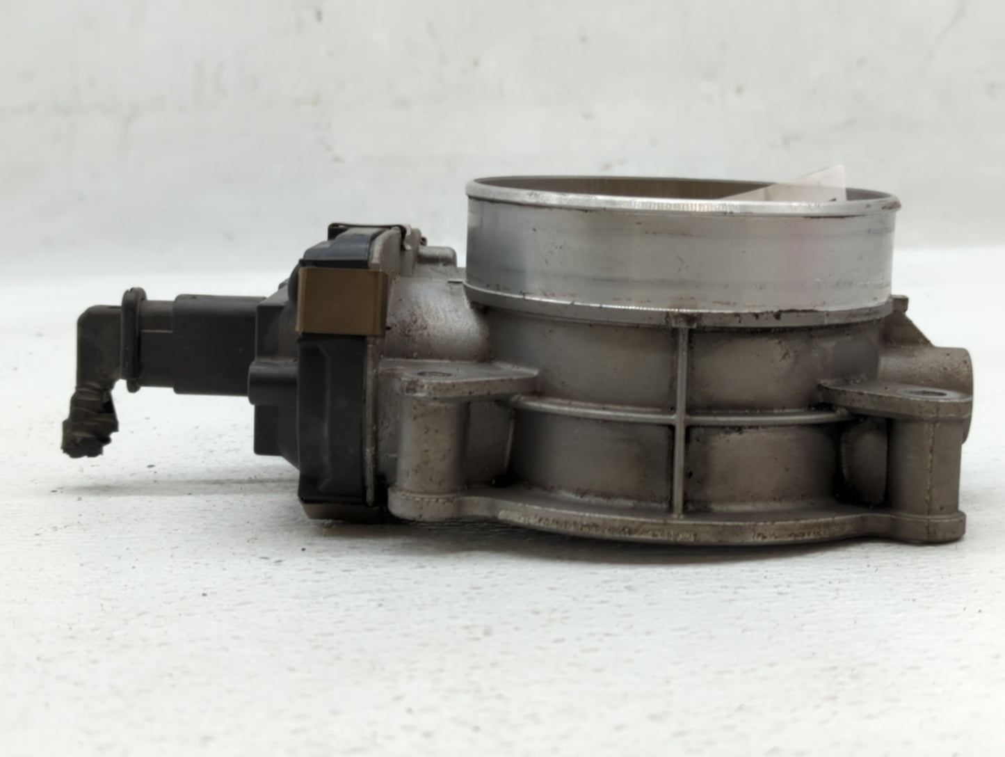 2016-2021 Chevrolet Express 2500 Throttle Body P/N:12678312 Fits Fits 2014 2015 2016 2017 2018 2019 2020 2021 2022 OEM Used 