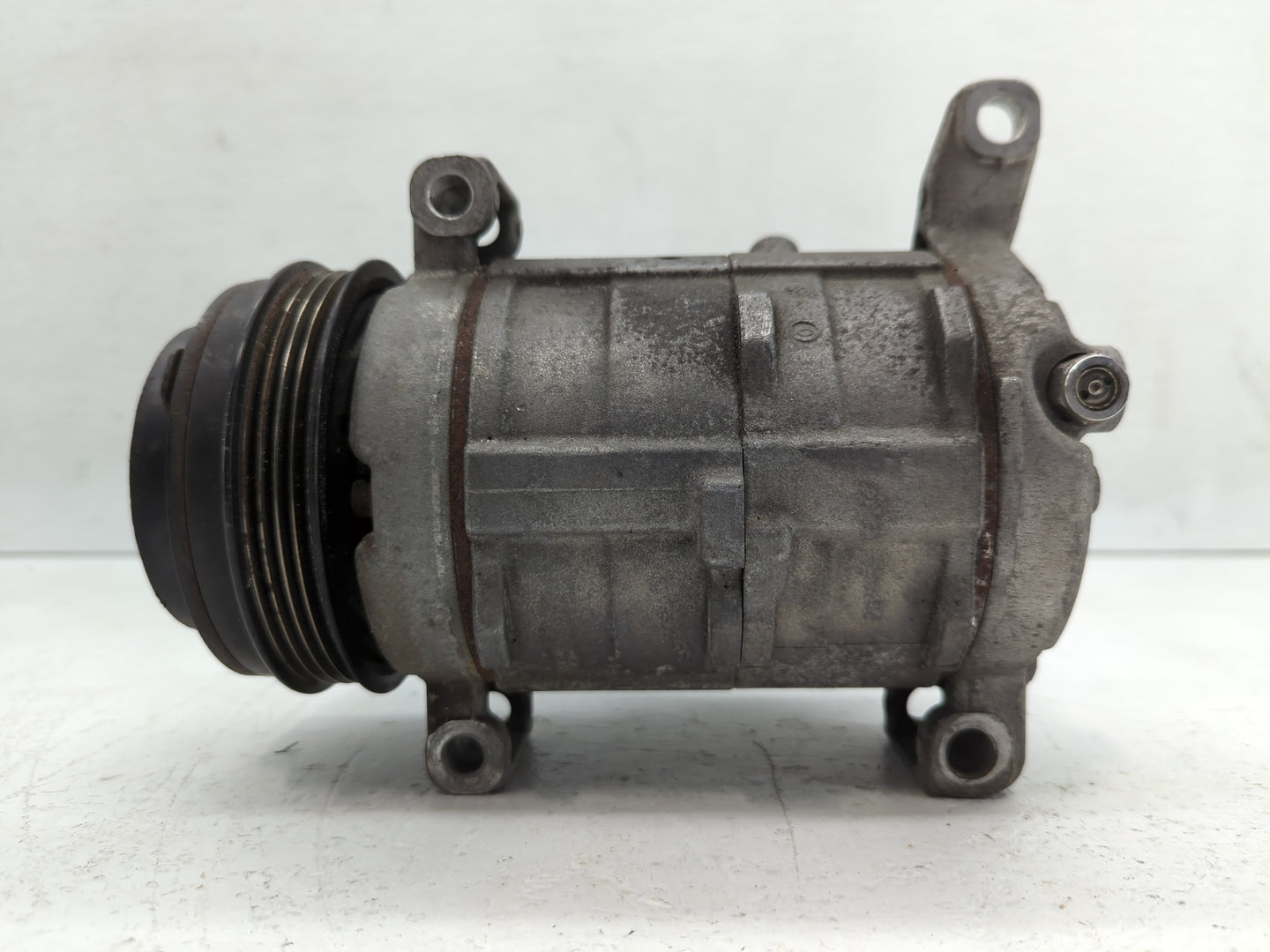 2017-2021 Chevrolet Express 2500 Air Conditioning A/c Ac Compressor Oem - Oemusedautoparts1.com