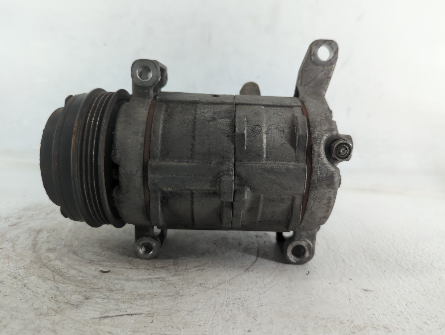 2017-2021 Chevrolet Express 2500 Air Conditioning A/c Ac Compressor Oem - Oemusedautoparts1.com