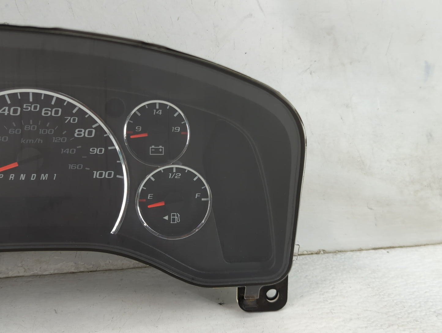2017 Chevrolet Express 2500 Van Instrument Cluster Speedometer Gauges P/N:28586583 84294385 Miles: Fits OEM Used Auto Parts 